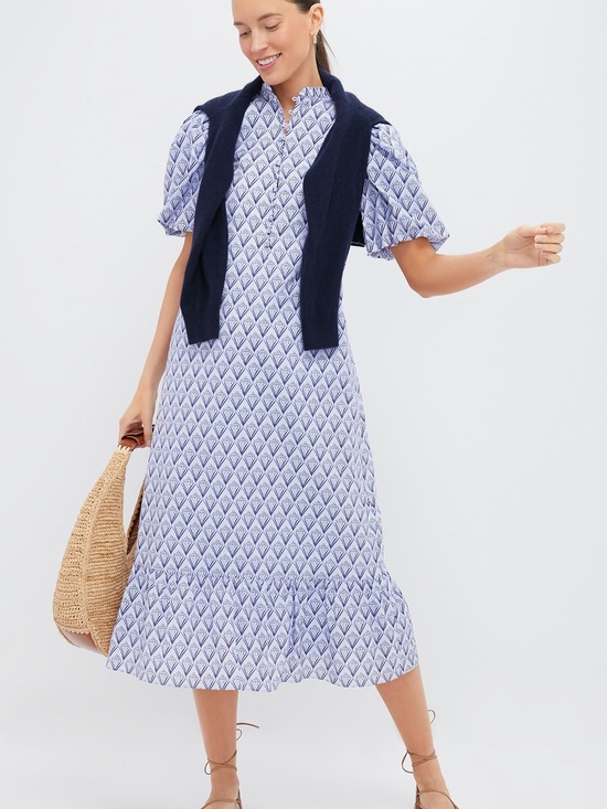 Hyacinth House Dresses & Skirts - HYACINTH HOUSE Periwinkle Trellis Floral Mimi Midi Dress